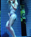 Filename=lady-gaga-011.jpg
Filesize=121KiB
Dimensions=500x824
Date added=Feb 04, 2009 lady-gaga-011.jpg