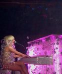 Filename=lady-gaga-043.jpg
Filesize=49KiB
Dimensions=600x599
Date added=Mar 22, 2009 lady-gaga-043.jpg