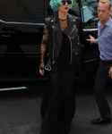 Filename=lady-gaga_002~24.jpg
Filesize=58KiB
Dimensions=500x800
Date added=Aug 02, 2011 lady-gaga_002~24.jpg