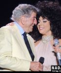 gaga_281029~3.jpg
