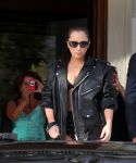 gaga_281229~5.jpg