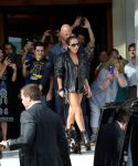 gaga_281929~3.jpg