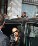 gaga_28329~14.jpg